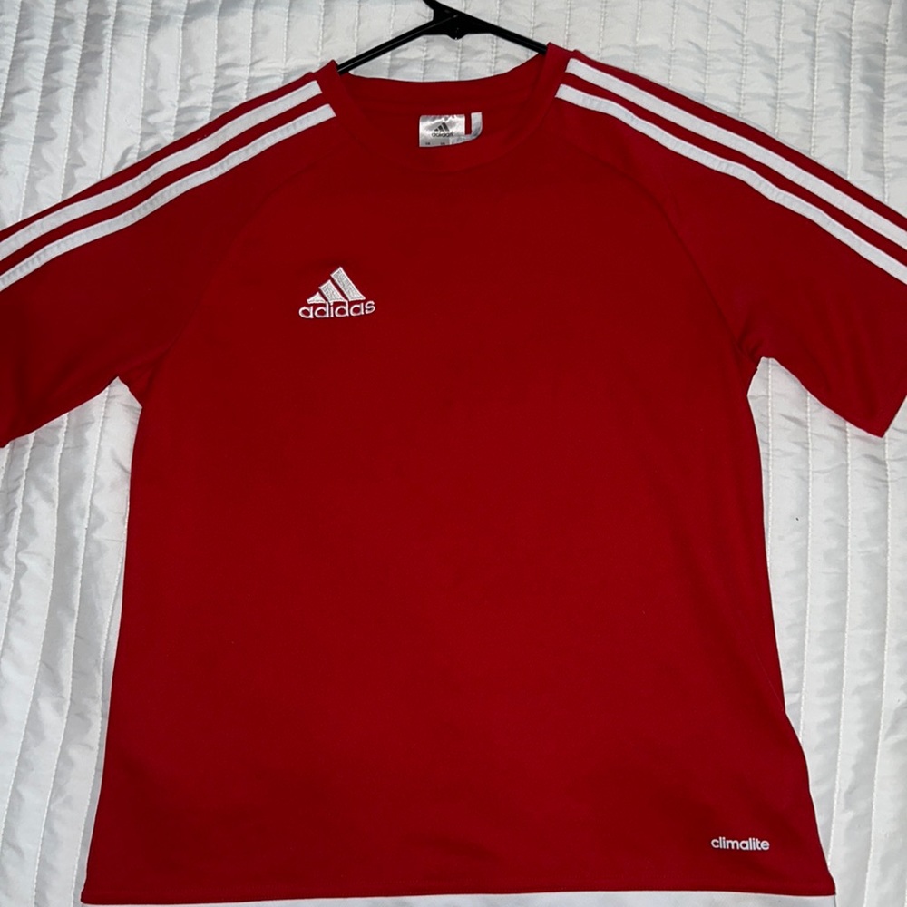 adidas tee